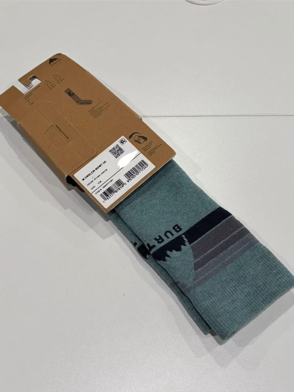 Burton Women's Small Medium Emblem Midweight Socks Ski Snowboard NWT Blue